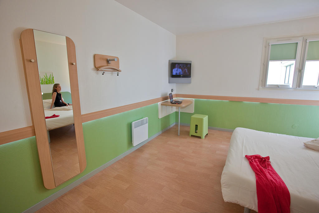 Ibis Budget Marne La Vallee Hotell Saint-Thibault-des-Vignes Rom bilde